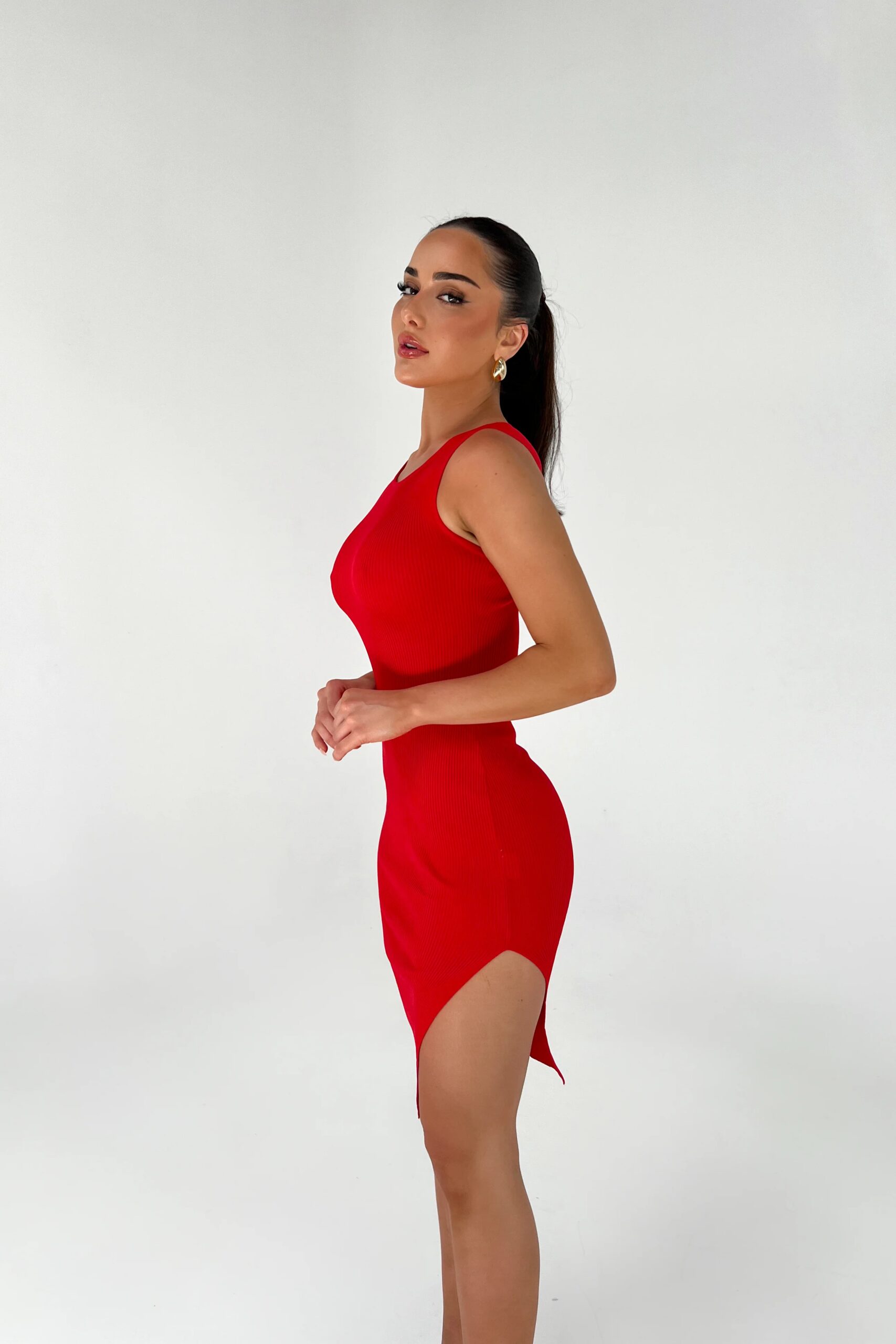 Elegant Asymmetrical Ribbed Bodycon Dress - Image 3